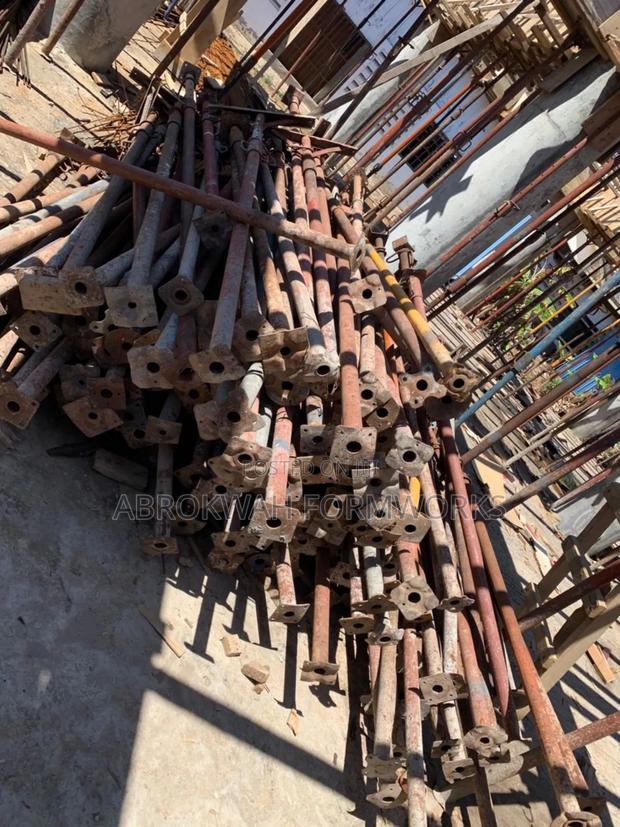 Props/Acrojacks/No Bamboo/Metal Support · Photo 2