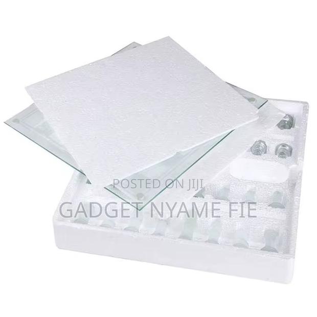 Small Glass Chess Board (6 Inches) · Photo 2