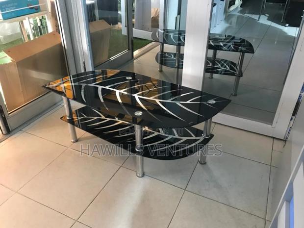 Glass Center Table · Photo 1