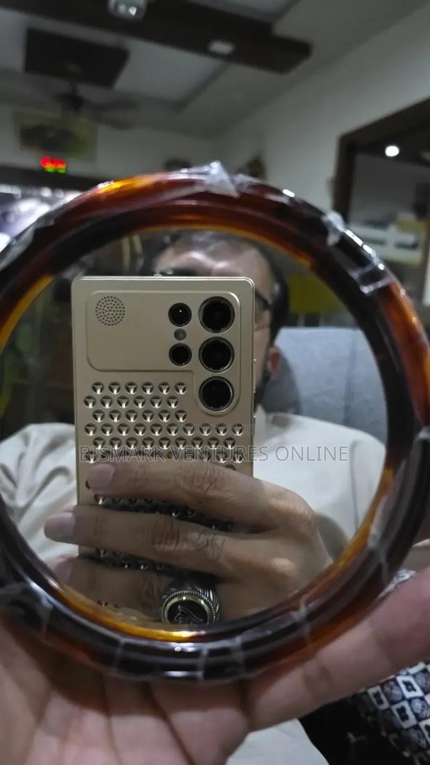 Samsung Galaxy S24/S25 Ultra Aluminum Metal Phone Case · Photo 5