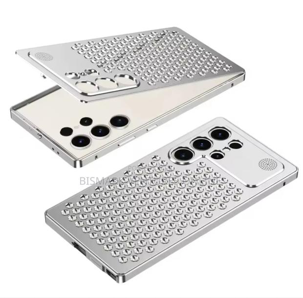 Samsung Galaxy S24/S25 Ultra Aluminum Metal Phone Case · Photo 2