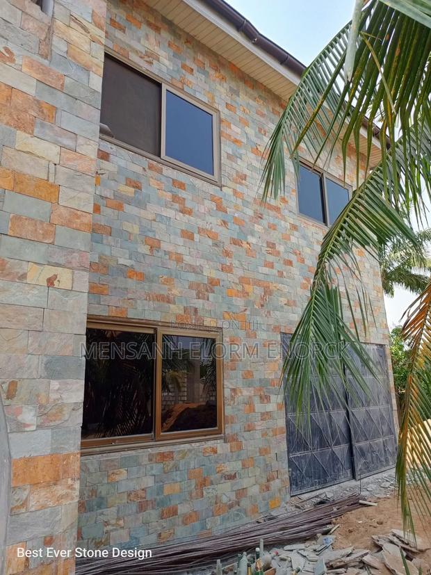 We Are a Good Team Stone Workers , Call Us for Good Service · Photo 8