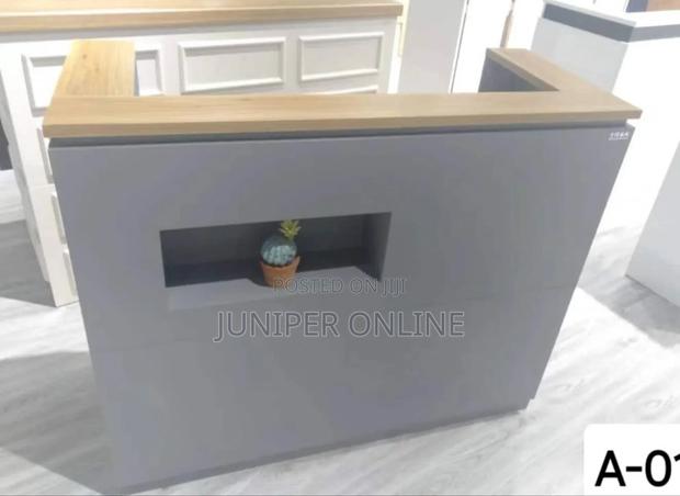 Front Desk/ Receptionist Desk Grine · Photo 2