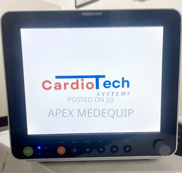 Cardiotech Patient Monitor Multi- Parameter · Photo 1
