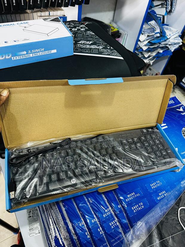 HP USB Desktops and Laptops Keyboard · Photo 2