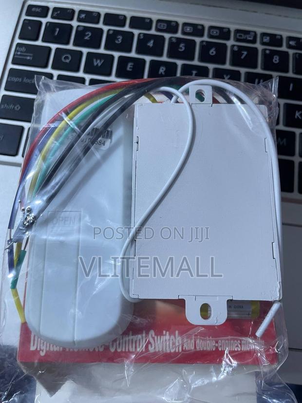 Digital Remote Control Switch · Photo 3