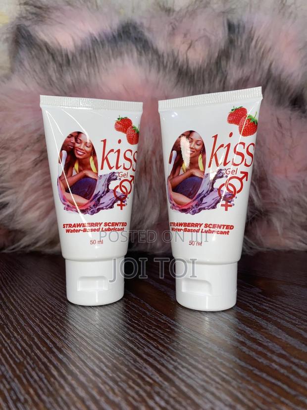 Kiss Water Base Lubricant · Photo 2