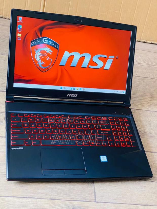Laptop MSI GL63 8RC 32GB Intel Core I7 SSD 1T · Photo 3