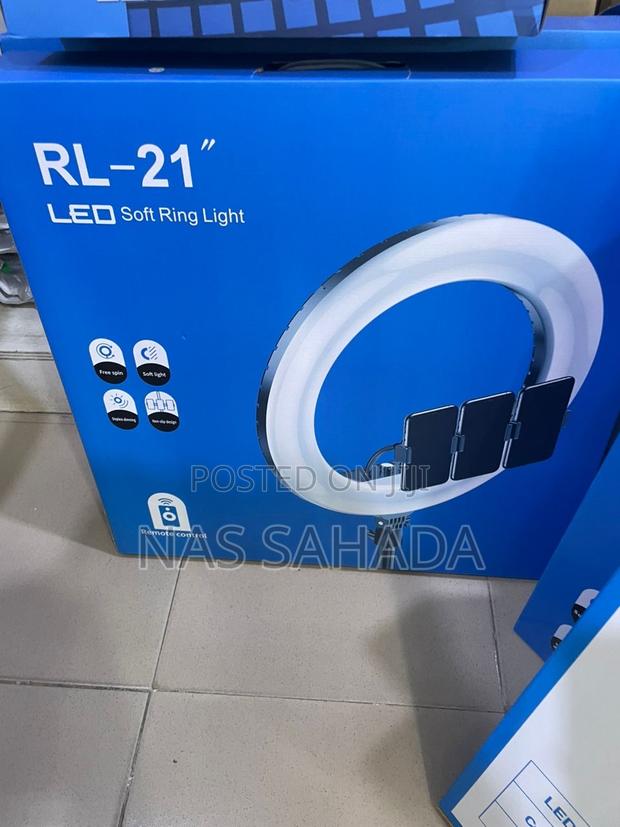 21 Ring Light With Stand · Photo 1