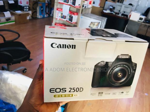 Canon EOS 250D Camera With Bluetooth-Excellent Condition · Photo 1