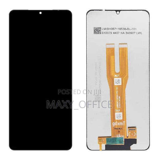 Samsung Galaxy A06 Screen Replacement · Photo 2