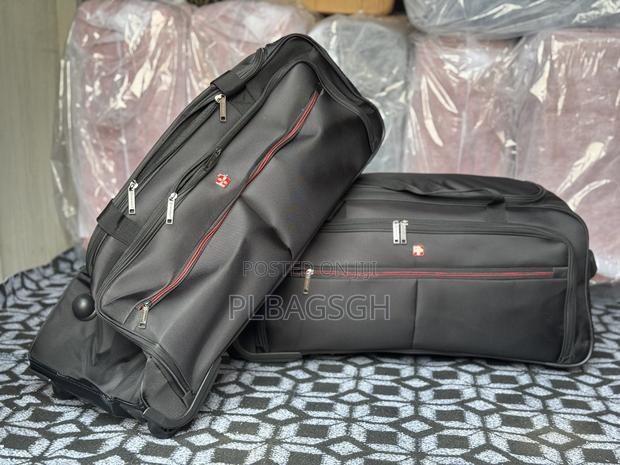 Trolling Duffel Traveling Bags Two in One at Plbagsgh · Photo 3
