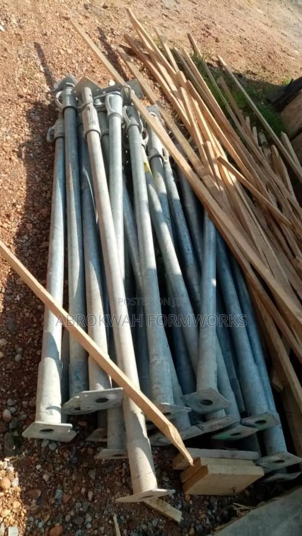 No Bamboo /Props/Acrojacks /Formwork /Decking/Flow/Slab · Photo 1