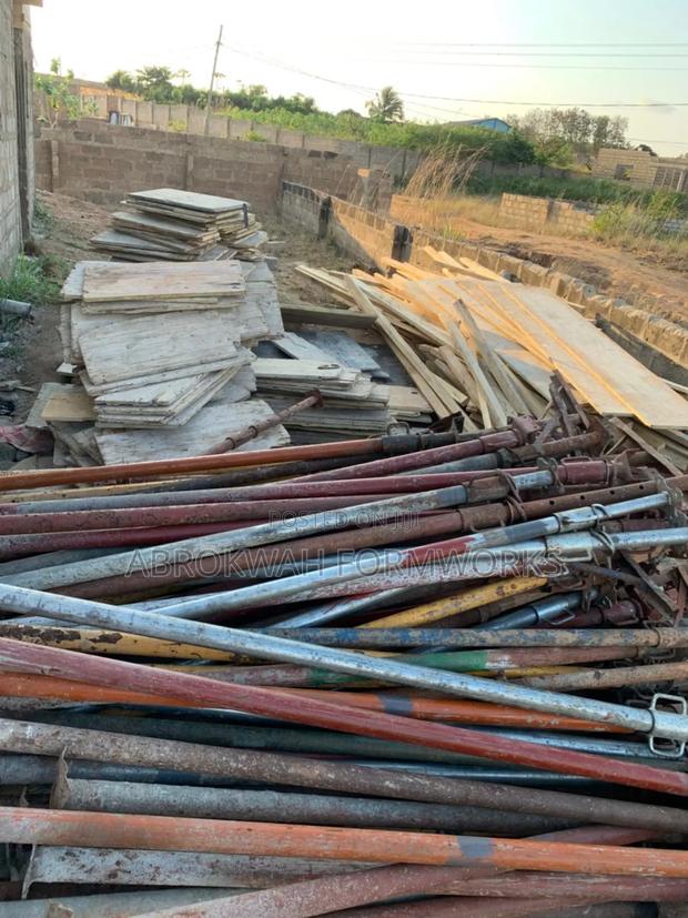 No Bamboo /Props/Acrojacks /Formwork /Decking/Flow/Slab · Photo 3