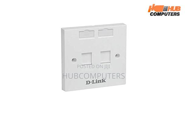 D-Link Face Plate Double · Photo 1