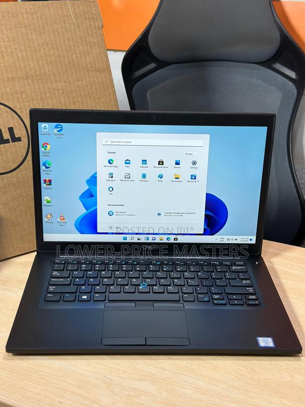 New Laptop Dell Latitude 7490 8GB Intel Core I5 SSD 256GB · Photo 2