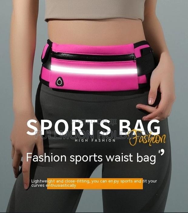 Sports Waist Bag Multifunctional Waist Pack · Photo 6