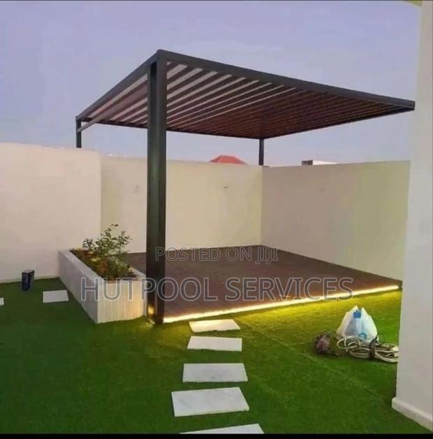 Mini Modern Steel Pergola 009 · Photo 1