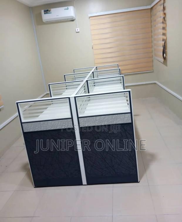 Workstation 4 in 1 Black Color Seree · Photo 1