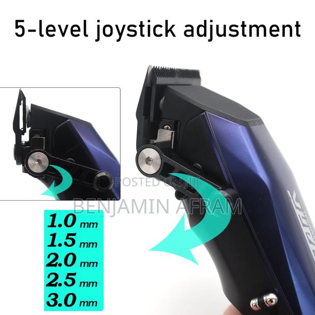 Rechargeable Barbering Machine NG 125 · Photo 3