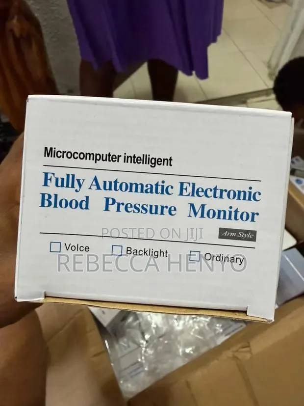 Digital Blood Pressure Monitor · Photo 4