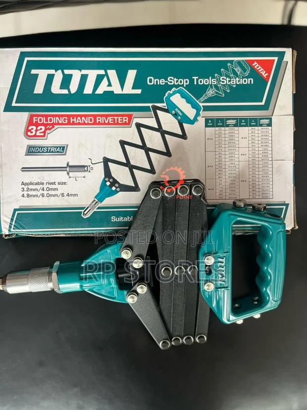 Total Folding Hand Riveter · Photo 1