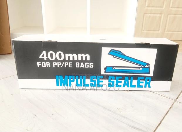 400mm Impulse Sealing Machine · Photo 2