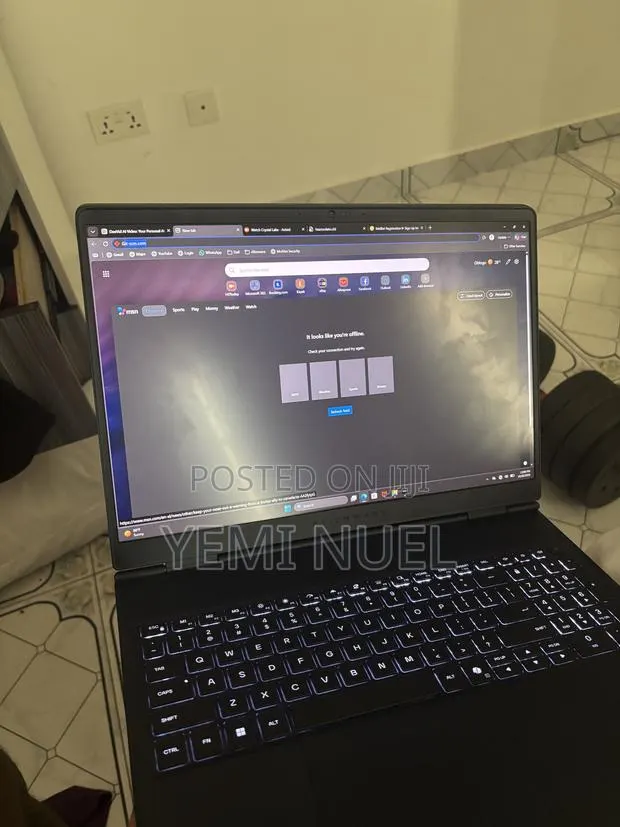 New Laptop Alienware 16 Aurora 16GB Intel Core 7 SSD 512GB · Photo 1