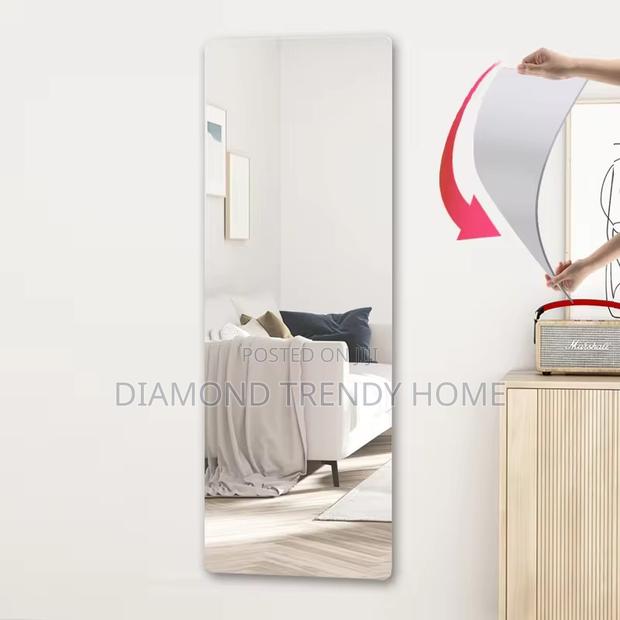Self Adhesive Acrylic Mirror · Photo 5