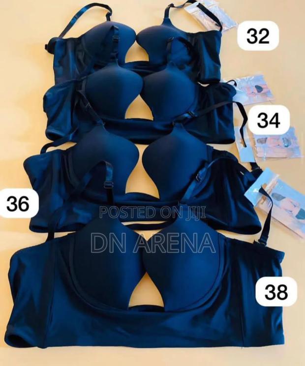 Quality Ladies Backless Bra · Photo 4