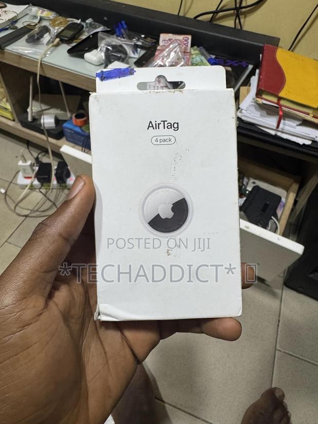 Apple Airtag 2 · Photo 1