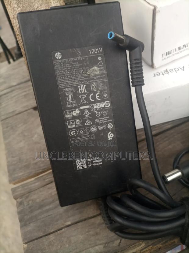 Original HP Charger Blue Pin 120w · Photo 2