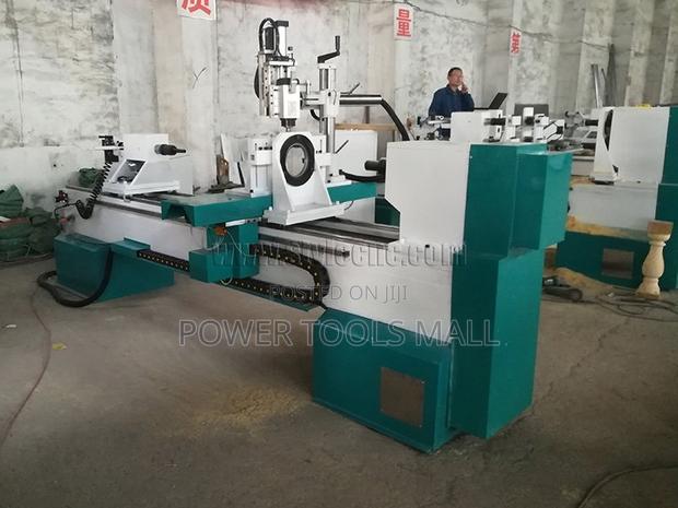 CNC Lathe Wood Machine · Photo 2