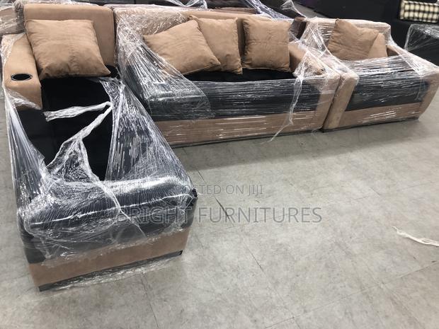 Foreign Sofa Sets Available for a Cool Price · Photo 1