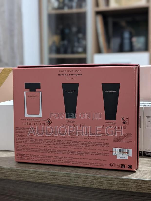 Narciso Rodriguez Musc Noir Rose Eau De Parfum Gift Set · Photo 2