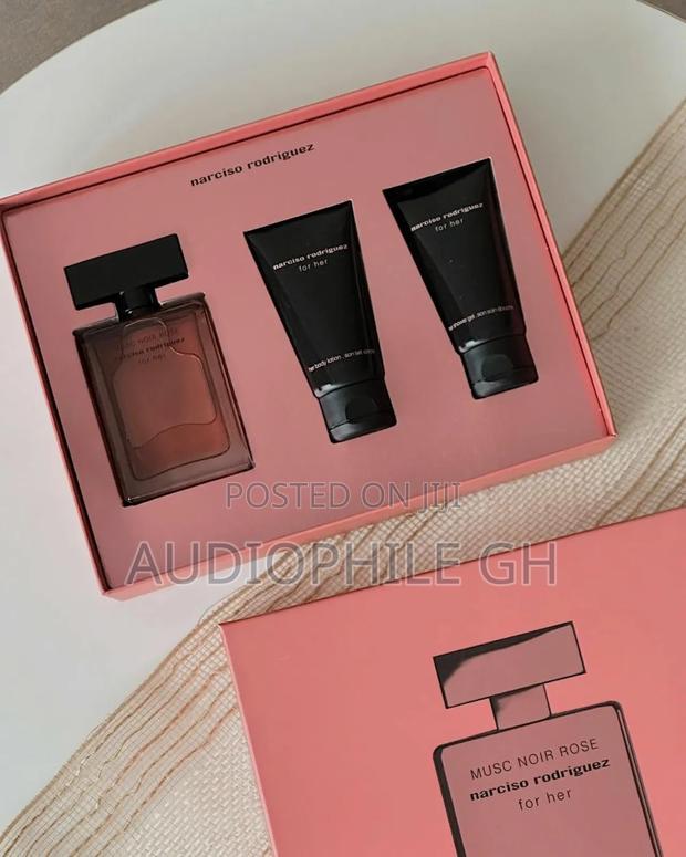 Narciso Rodriguez Musc Noir Rose Eau De Parfum Gift Set · Photo 6