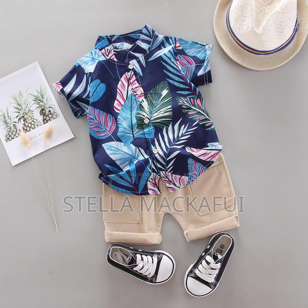 Cute Shirt With Shorts for 6-12months Only · Photo 1
