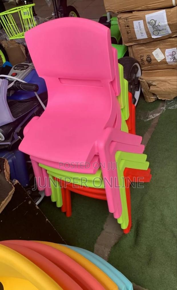 Kids Study Chair Triton Erga · Photo 1