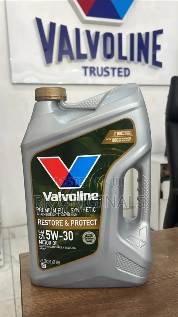 Valvoline 5W30 Premium Engine Oil 5L Restore Protect From USA · Photo 1