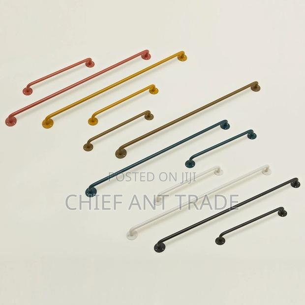 Towel Rod. Black. 90cm. 9901b · Photo 2