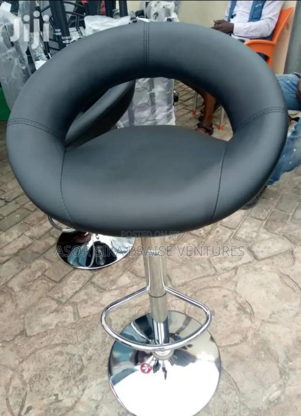 Bar Chair Leather · Photo 1