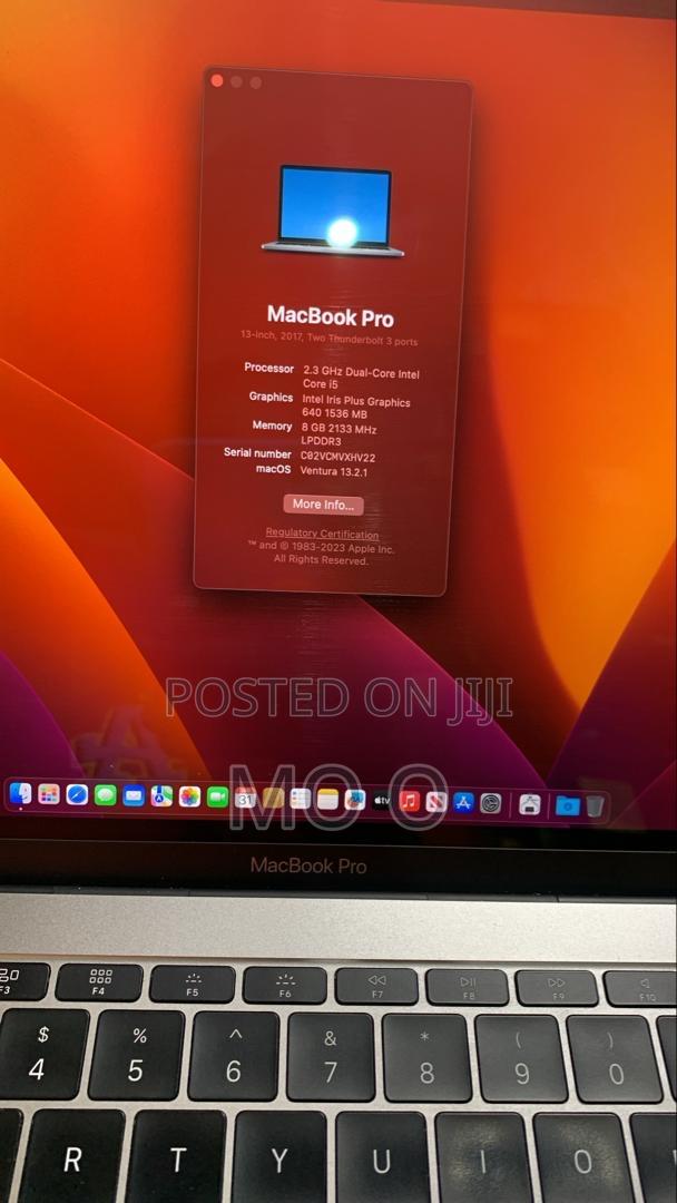 Laptop Apple MacBook Pro 2017 8GB Intel Core I5 SSD 128GB · Photo 3