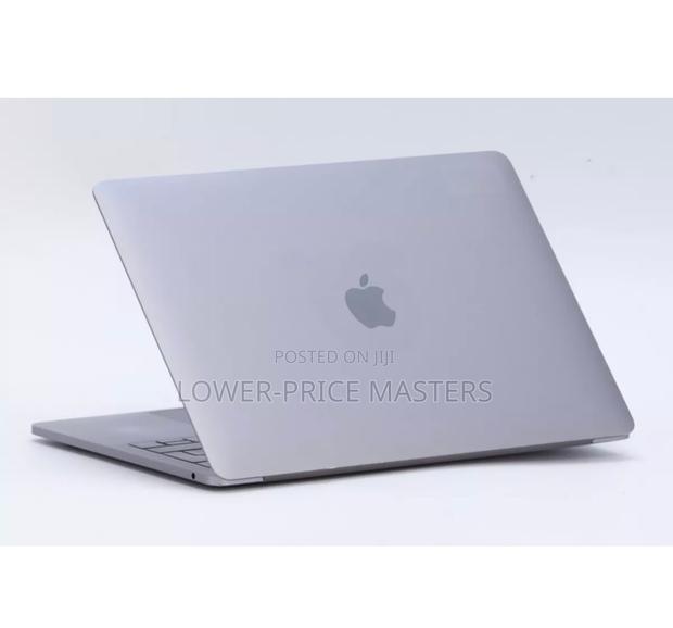 New Laptop Apple MacBook Pro 2017 16GB Intel Core I5 SSD 256GB · Photo 5