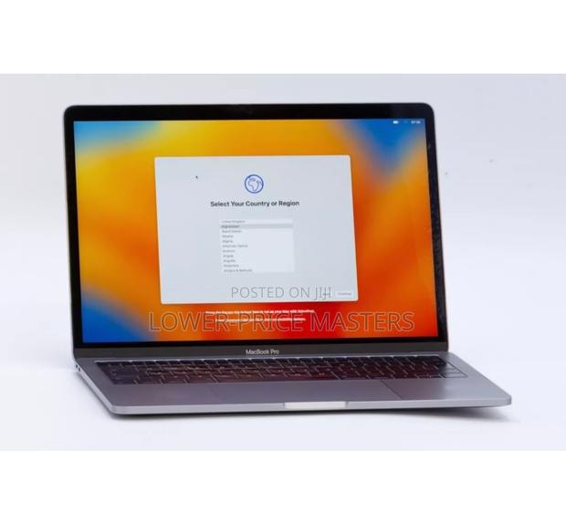 New Laptop Apple MacBook Pro 2017 16GB Intel Core I5 SSD 256GB · Photo 3