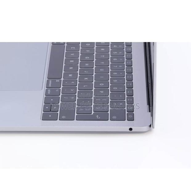 New Laptop Apple MacBook Pro 2017 16GB Intel Core I5 SSD 256GB · Photo 7