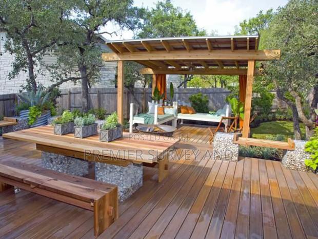 Pergola Construction · Photo 2