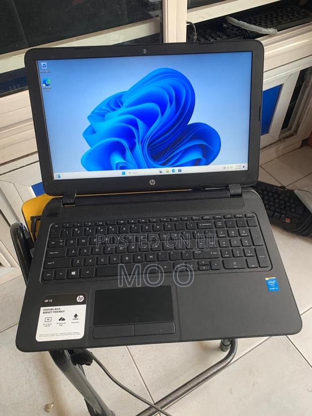 Laptop HP 15 4GB Intel Core I3 HDD 500GB · Photo 2