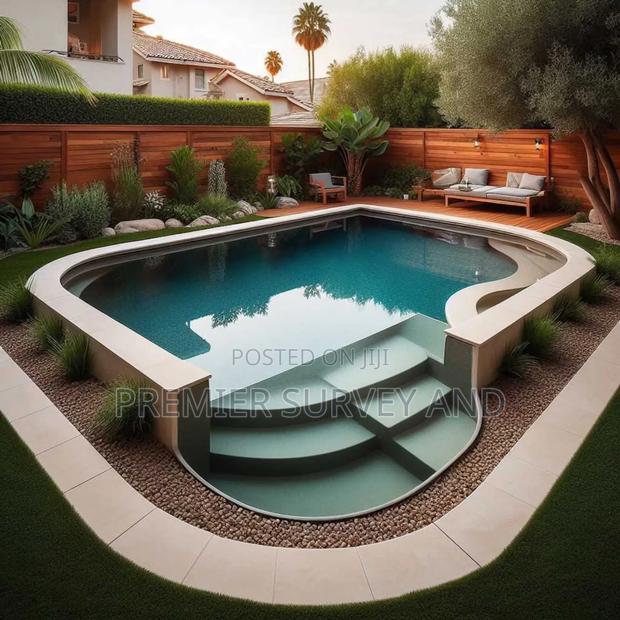 Swimming Pool Construction · Photo 2
