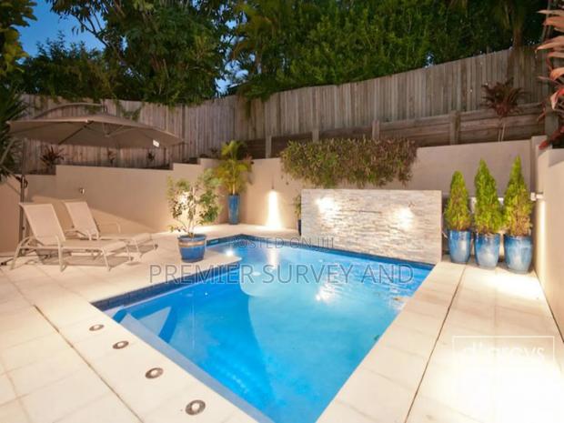 Swimming Pool Construction · Photo 3
