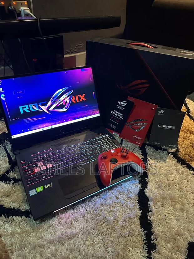 Laptop Asus ROG Strix SCAR Edition 16GB Intel Core I7 SSD 512GB · Photo 1